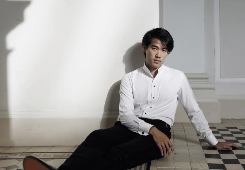 Bruce Liu – récital de piano de Ligeti à Liszt